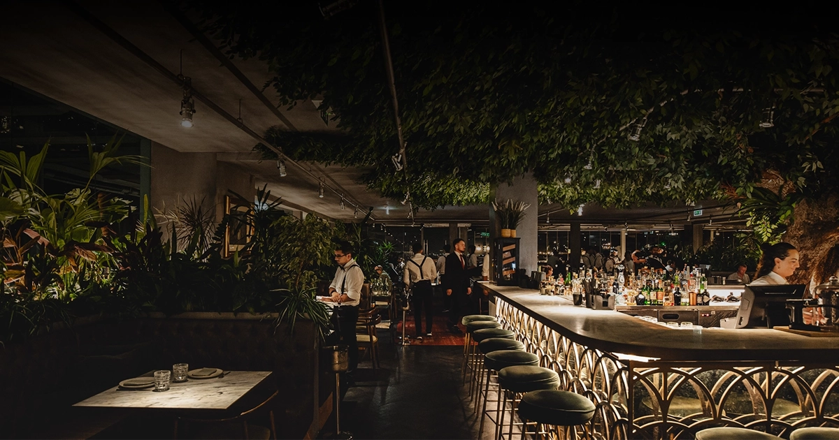 Sunset Drinks: Skybar Seen by Olivier